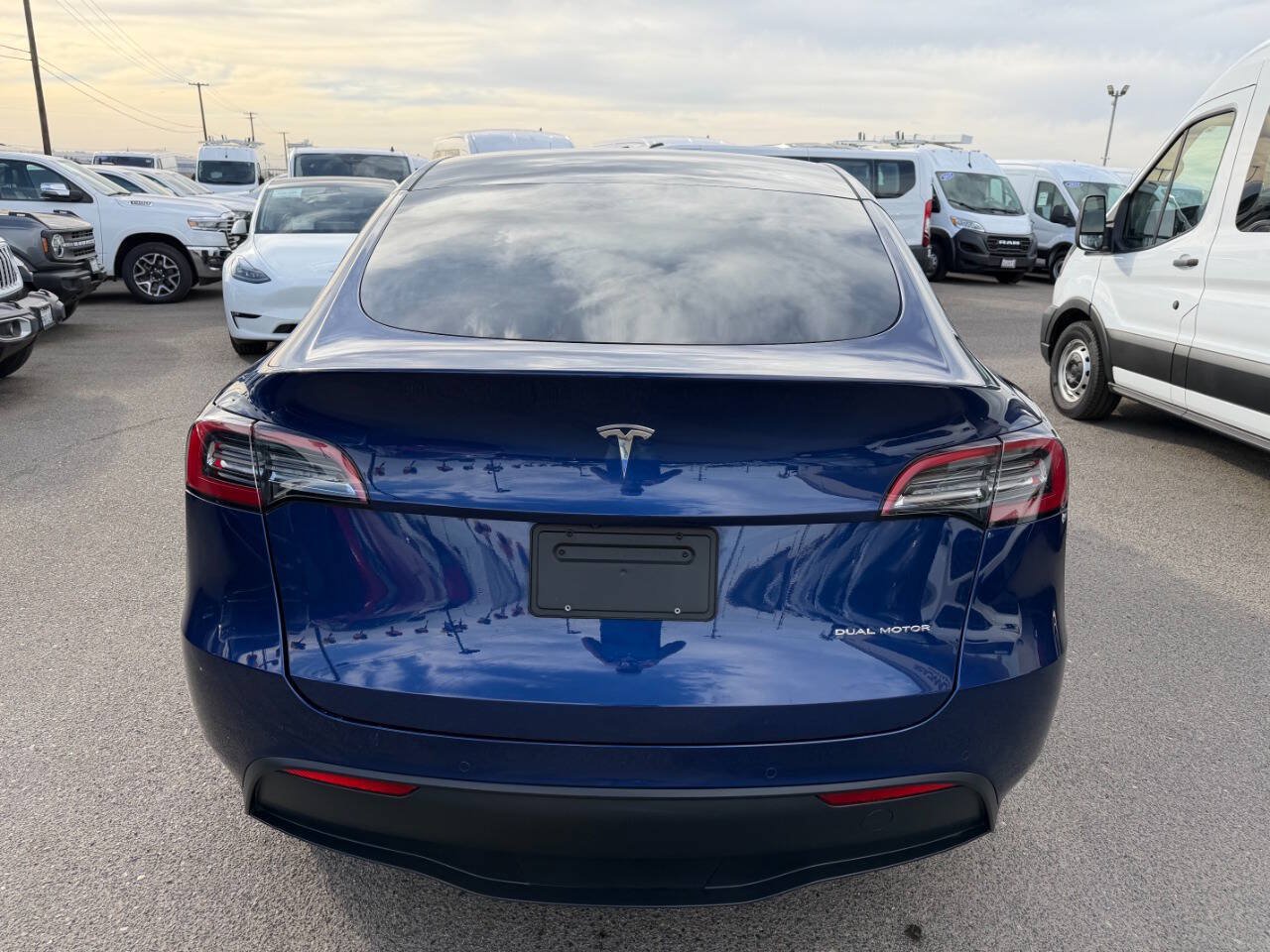 Used 2021 Tesla Model Y Long Range AWD/4WD image 8