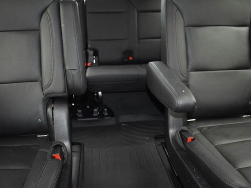 Used 2021 Chevrolet Tahoe LT image 27