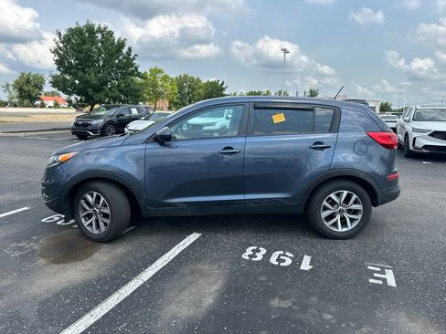 Used 2016 Kia Sportage LX AWD/4WD image 6