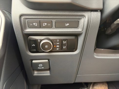 Used 2024 Ford F150 XLT w/ Equipment Group 302A MID AWD/4WD image 31