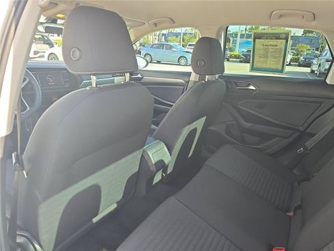 Used 2023 Volkswagen Jetta S FWD image 9