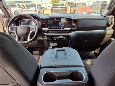 Used 2022 Chevrolet Silverado 1500 RST w/ Z71 Off-Road Package image 27