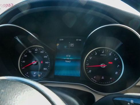 Used 2020 Mercedes-Benz GLC 300 GLC 300 image 22