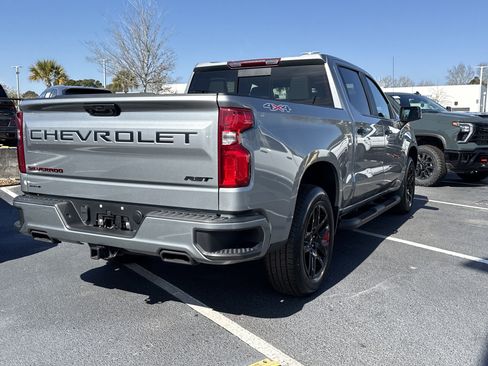 Certified 2023 Chevrolet Silverado 1500 RST w/ Redline Edition image 14