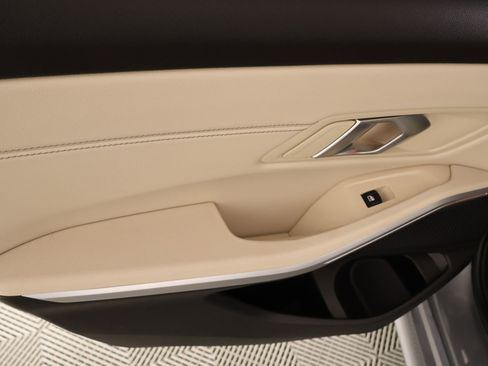 Used 2024 BMW 330i xDrive Sedan w/ M Sport Package image 18