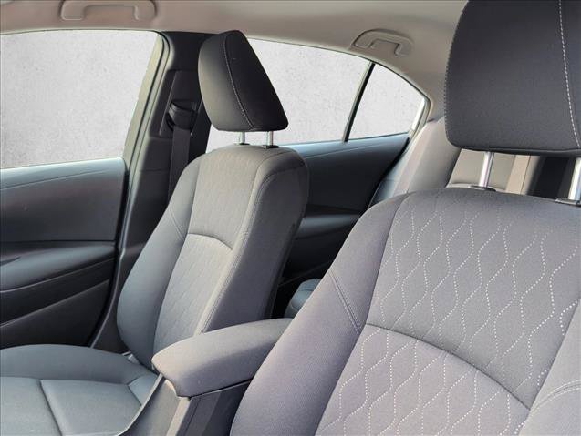 Used 2024 Toyota Corolla LE FWD image 11
