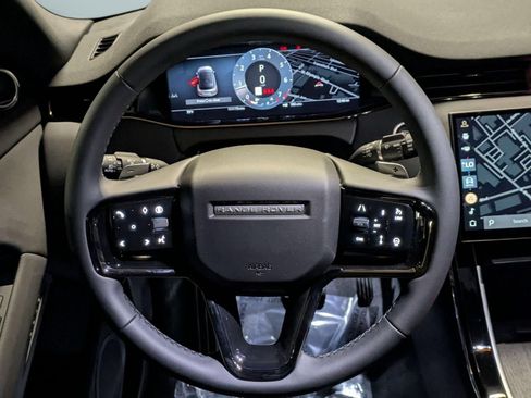 New 2026 Land Rover Range Rover Evoque S AWD/4WD image 17