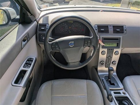 Used 2008 Volvo S40 2.4i image 16