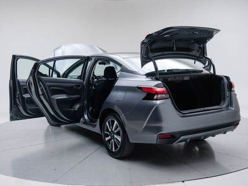 Used 2024 Nissan Versa SV image 19