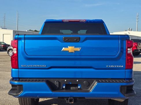 Used 2025 Chevrolet Silverado 1500 Custom AWD/4WD image 4
