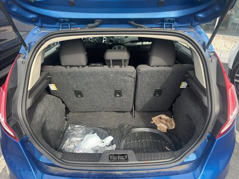 Used 2019 Ford Fiesta SE FWD image 8