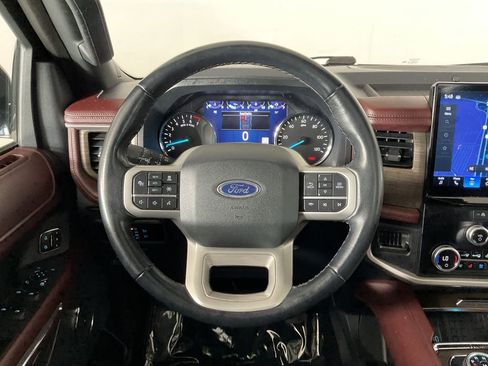 Used 2024 Ford Expedition Limited AWD/4WD image 13