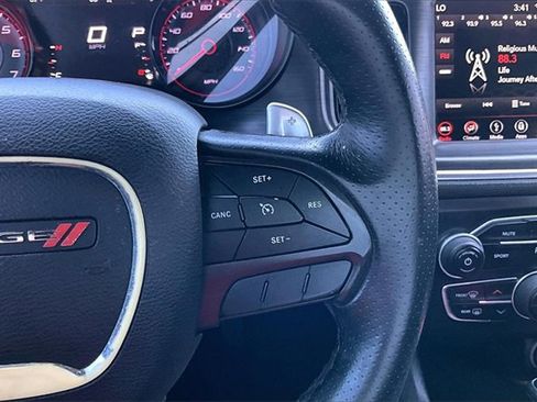 Used 2018 Dodge Charger R/T w/ Blacktop Package image 14