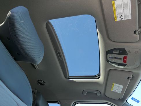New 2026 Kia EV9 Wind AWD/4WD image 21