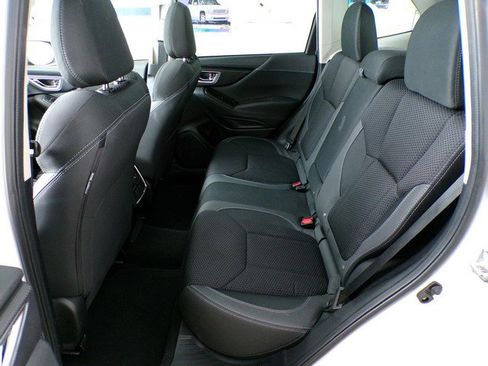 Used 2023 Subaru Forester Premium image 10