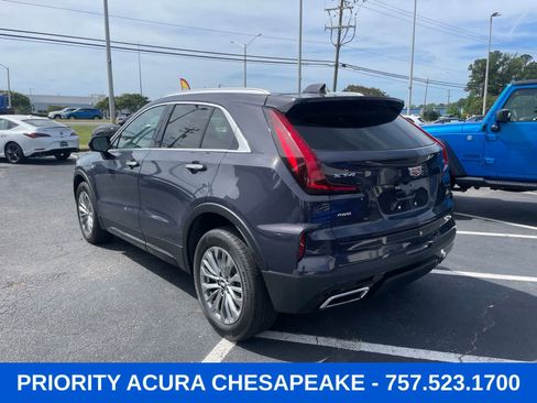 Used 2025 Cadillac XT4 Premium Luxury AWD/4WD image 3