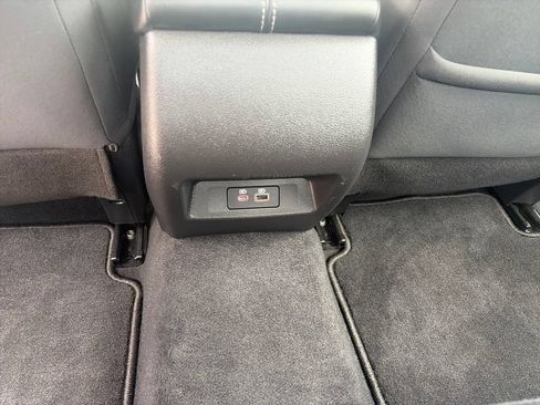 Used 2024 Nissan Altima 2.5 SV AWD/4WD image 31