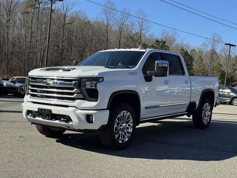 New 2026 Chevrolet Silverado 2500 High Country w/ High Country Premium Package AWD/4WD image 25