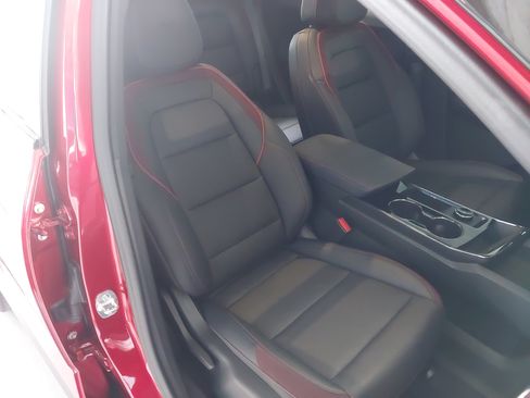 Certified 2026 Chevrolet Equinox RS w/ Safety and Technology Package FWD image 28
