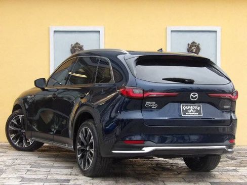 Used 2024 MAZDA CX-90 Plug-In Hybrid w/ Premium Pkg image 10