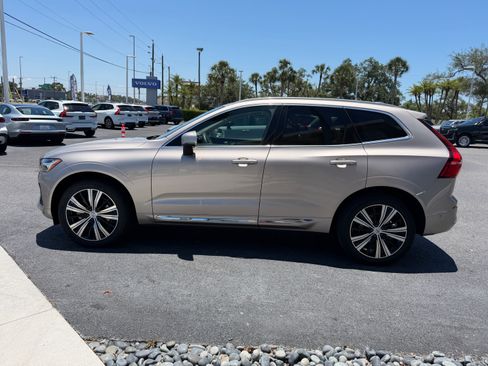 Certified 2023 Volvo XC60 B5 Plus w/ Protection Package Premier FWD image 6