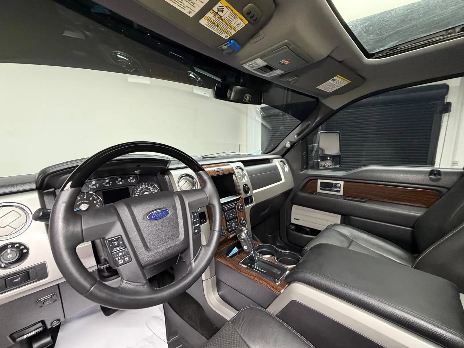 Used 2013 Ford F150 Lariat w/ Luxury Equipment Group AWD/4WD image 27