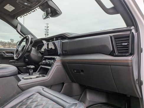 Used 2022 GMC Sierra 1500 AT4 w/ AT4 Premium Package image 21