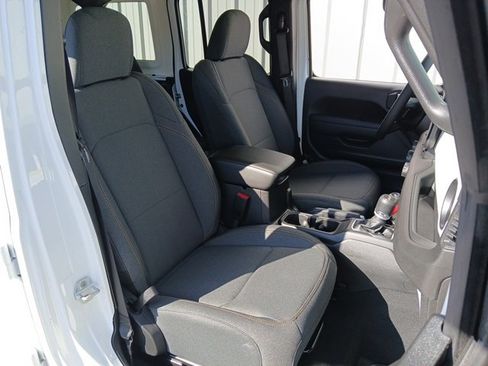 New 2026 Jeep Wrangler Sport S image 32