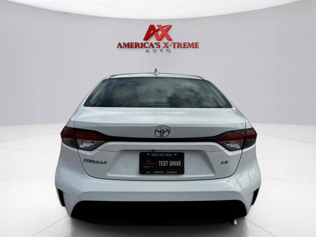 Used 2023 Toyota Corolla LE FWD image 5
