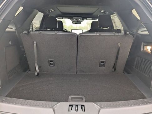 New 2026 Ford Explorer ST-Line w/ ST-Line Street Pack image 31