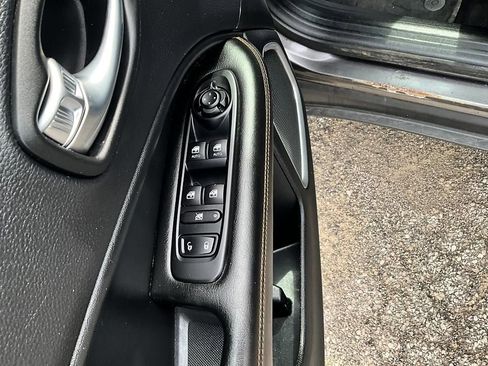 Used 2020 Jeep Compass Limited AWD/4WD image 13