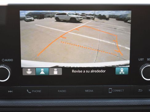 Used 2025 Honda CR-V EX image 5