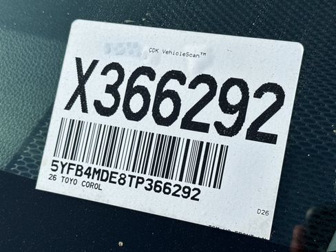 Used 2026 Toyota Corolla LE w/ LE Premium Package FWD image 8