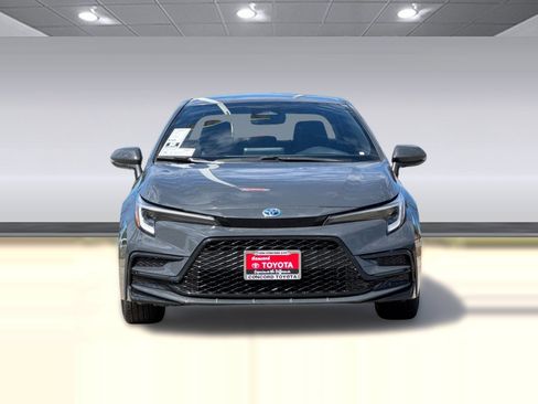 Used 2024 Toyota Corolla SE image 5