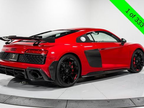 Used 2023 Audi R8 V10 GT RWD image 3