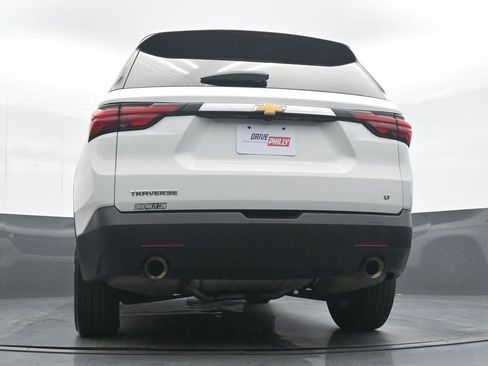 Used 2023 Chevrolet Traverse LT image 29