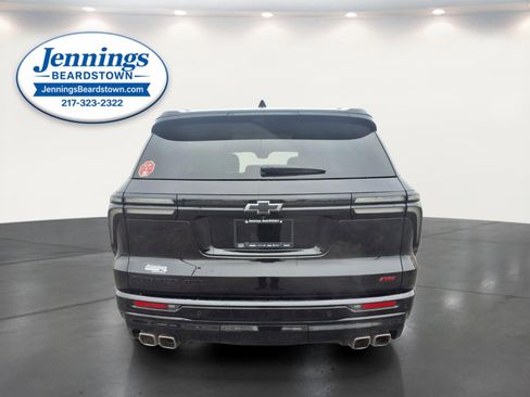Used 2024 Chevrolet Traverse RS image 28