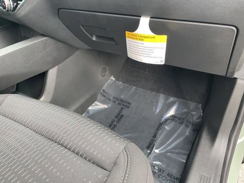 New 2026 Chevrolet Equinox LT w/ Safety and Technology Package FWD image 48
