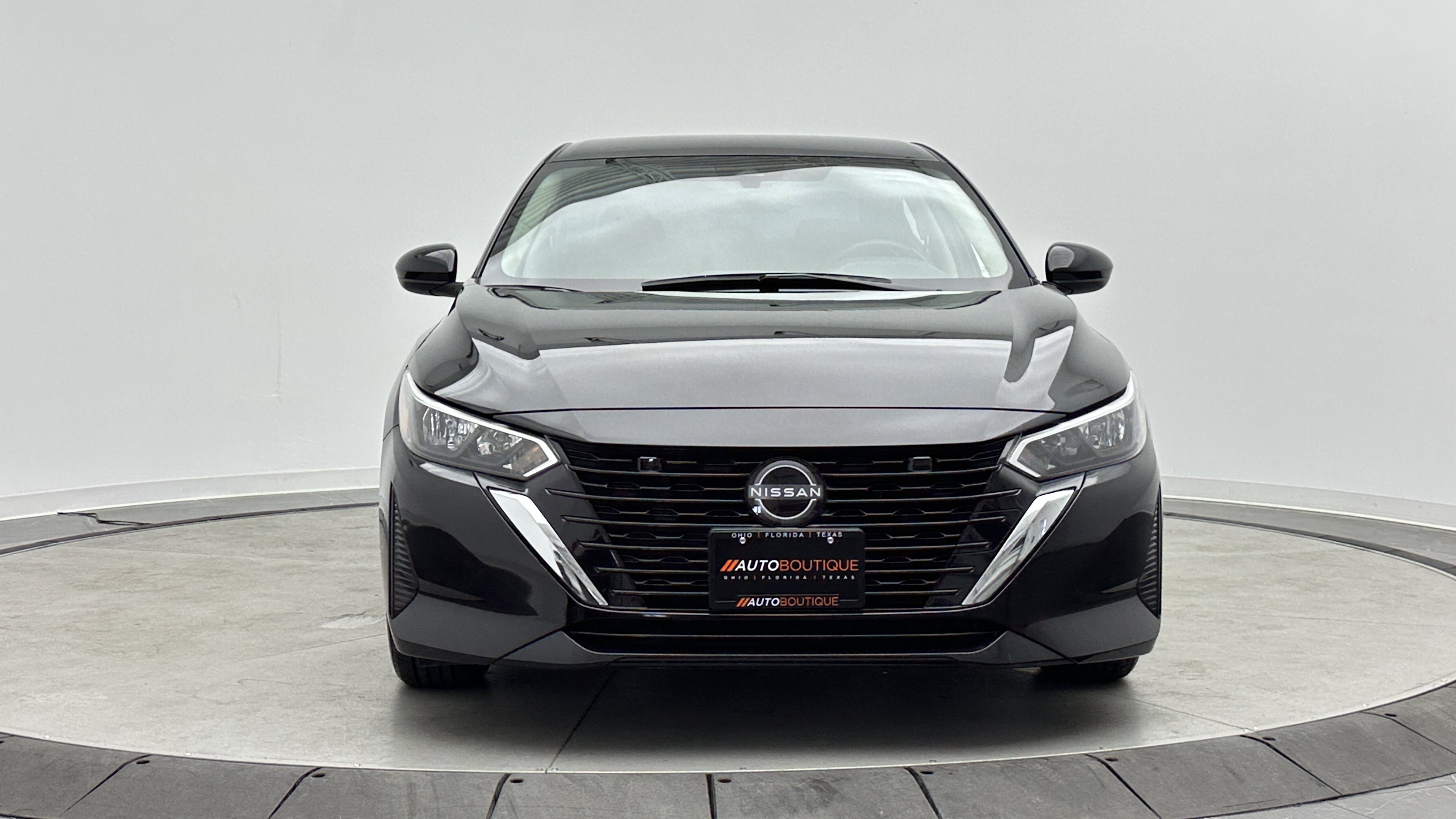 Used 2025 Nissan Sentra S w/ Trunk Package FWD image 2