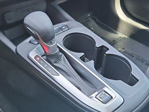 Certified 2024 Chevrolet Trax LS FWD image 18