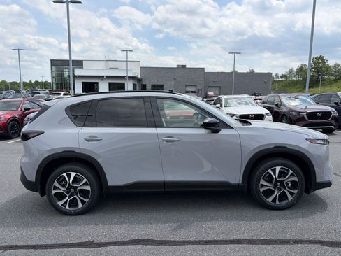 New 2026 MAZDA CX-5 Preferred AWD/4WD image 1