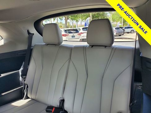 Certified 2024 Acura MDX FWD w/ Technology Package image 14