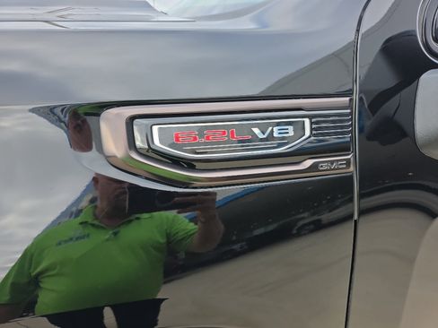 Used 2022 GMC Sierra 1500 AT4X AWD/4WD image 6