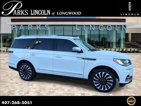 Certified 2023 Lincoln Navigator Black Label AWD/4WD image 1