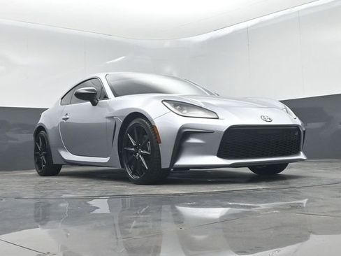 Used 2022 Toyota GR86 Premium RWD image 41