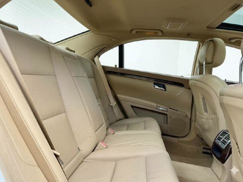 Used 2011 Mercedes-Benz S 550 4MATIC image 24