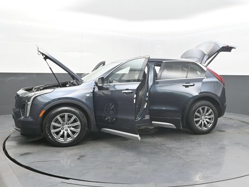 Used 2020 Cadillac XT4 Premium Luxury FWD image 37