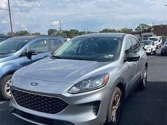 Certified 2022 Ford Escape SE w/ Convenience Package image 1