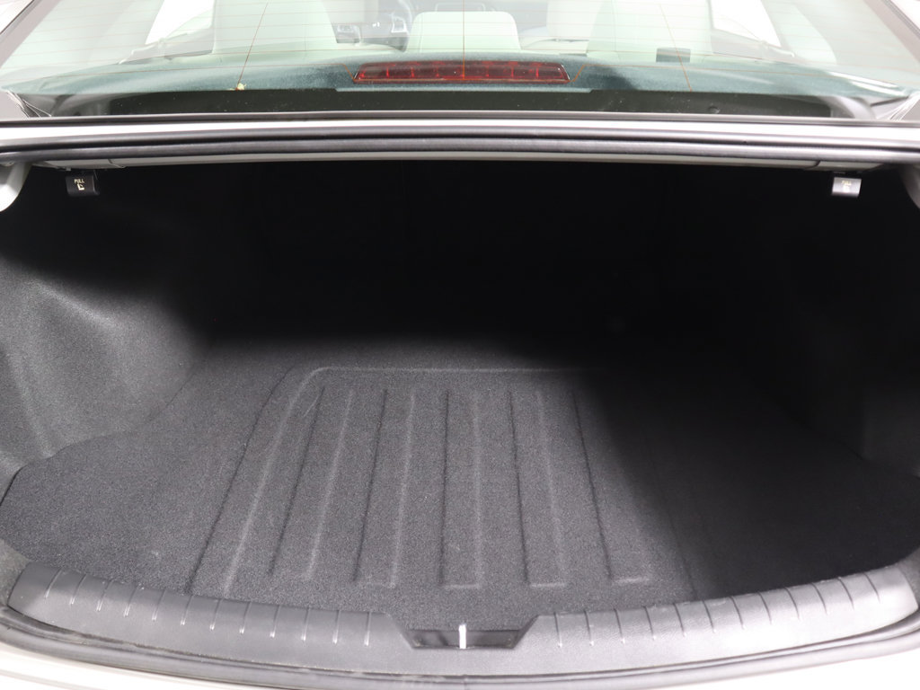 Used 2019 Hyundai Sonata SEL w/ Winter Weather Package FWD image 17