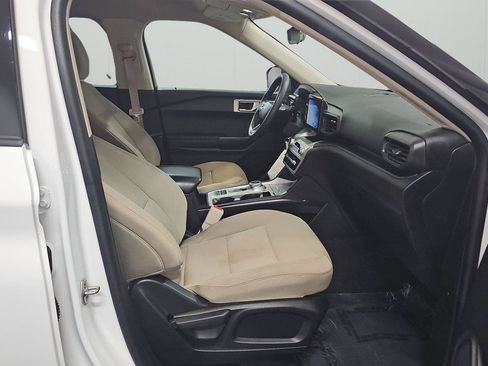 Used 2021 Ford Explorer 2WD image 14